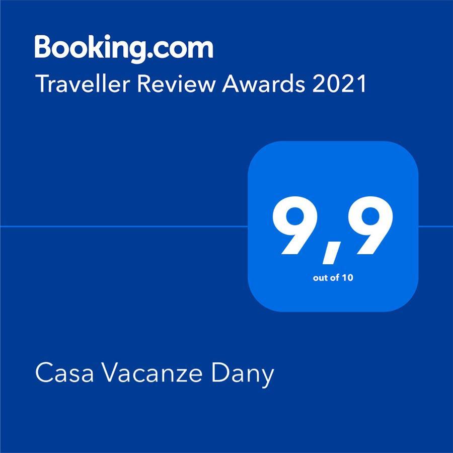 Casa Vacanze Dany Tarente Buitenkant foto